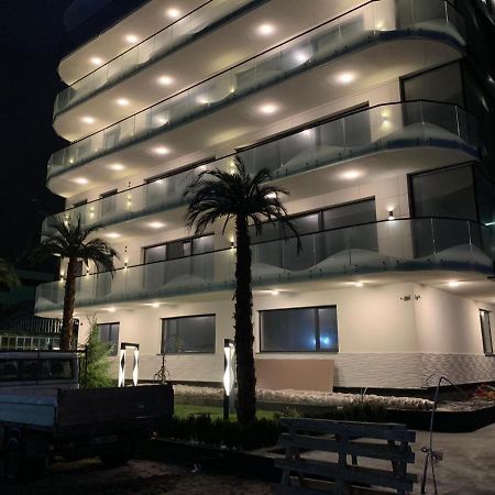Appartamento Apartament Sara Mamaia Nord Năvodari Esterno foto