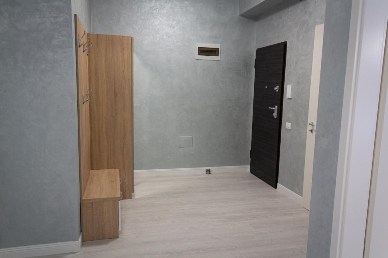 Appartamento Apartament Sara Mamaia Nord Năvodari Esterno foto