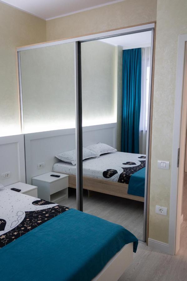 Appartamento Apartament Sara Mamaia Nord Năvodari Esterno foto